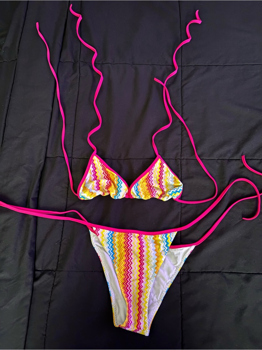Women Missoni Multicolor Zigzag Bikini with Hot Pink Trim (Worn Twice)